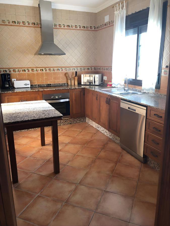 Ferienhaus Chalet Con Piscina Privada En Conil-solo Familia Y Parejas *