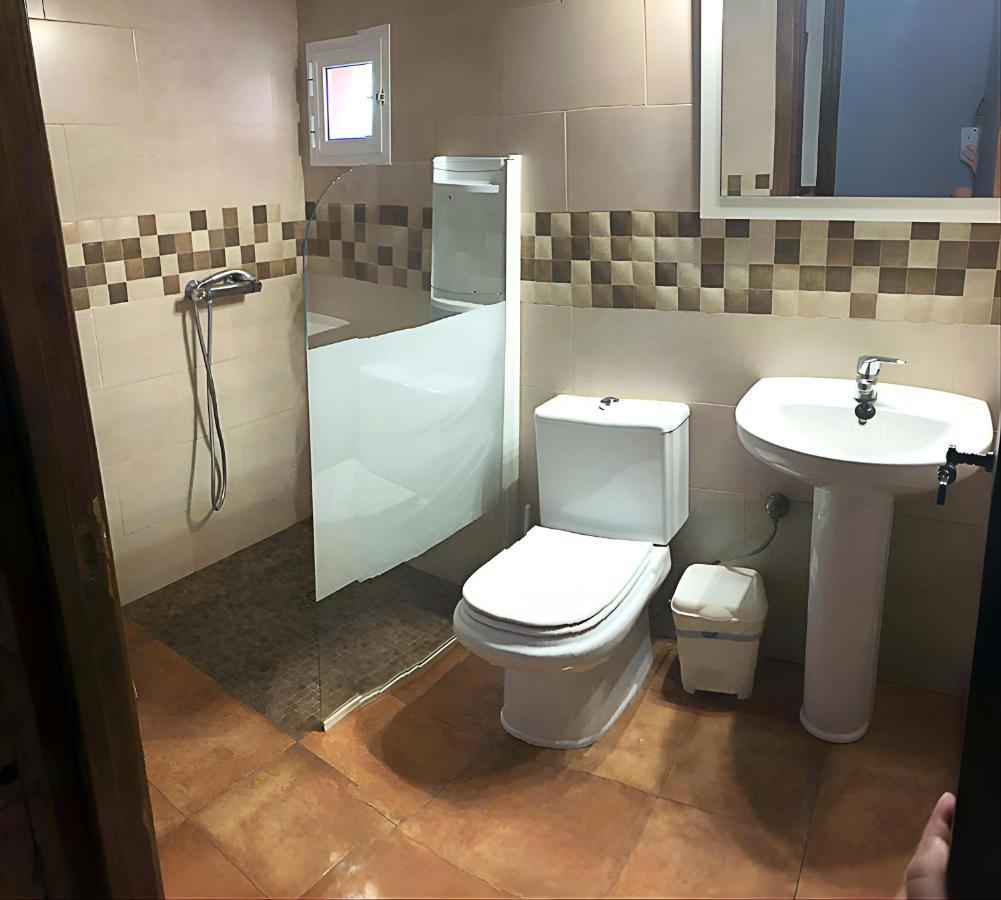 Chalet Con Piscina Privada En Conil-solo Familia Y Parejas Conil De La Frontera